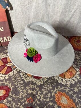 Grey Wool Felt Fedora with Floral Accent